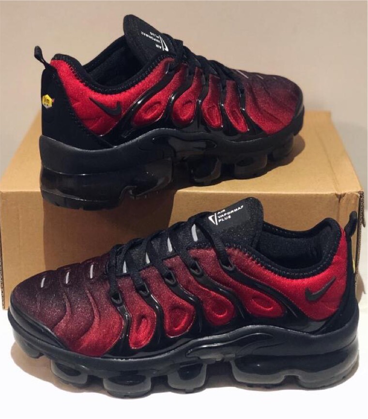 vapormax tns black